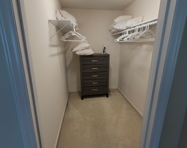 6 Wavecrest Court - Photo Thumbnail 21