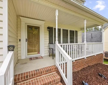 6 Wavecrest Court - Photo Thumbnail 9