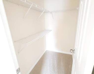 1120 Renewal Place - Photo Thumbnail 27