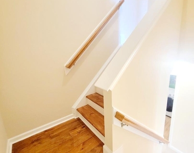 1120 Renewal Place - Photo Thumbnail 34