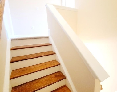 1120 Renewal Place - Photo Thumbnail 35