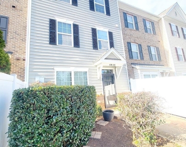 1120 Renewal Place - Photo Thumbnail 48