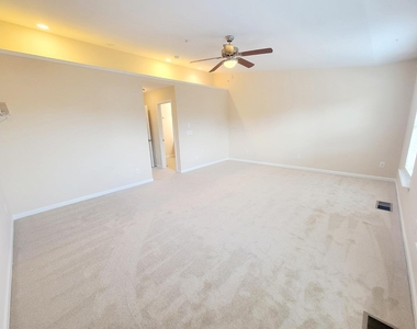 1120 Renewal Place - Photo Thumbnail 45