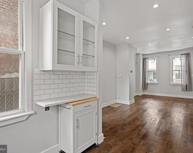 1457 N Corlies Street - Photo Thumbnail 12
