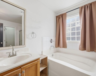 42 Sonora Drive - Photo Thumbnail 15