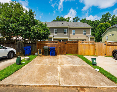 76 Millbrook Drive - Photo Thumbnail 27