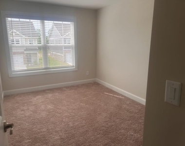 5310 Stream Stone Way - Photo Thumbnail 8