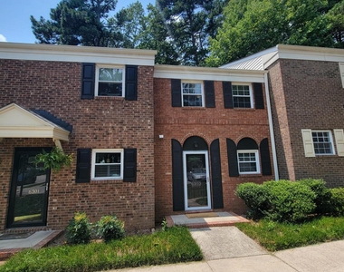 6303 New Market Way - Photo Thumbnail 2