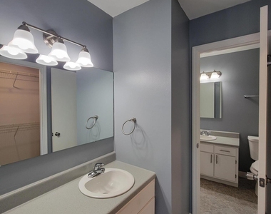 6303 New Market Way - Photo Thumbnail 16