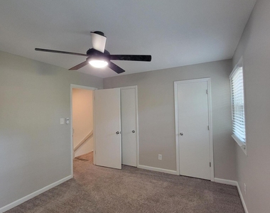 6303 New Market Way - Photo Thumbnail 20