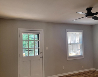 6303 New Market Way - Photo Thumbnail 11