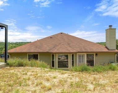 714 Newport Dr - Photo Thumbnail 22