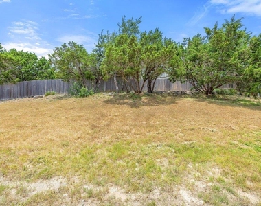 714 Newport Dr - Photo Thumbnail 26