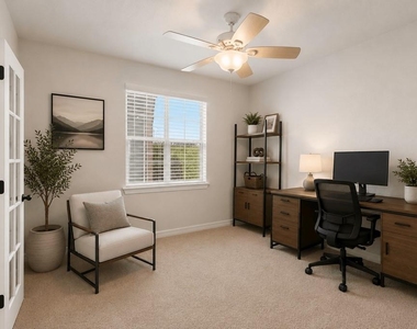 714 Newport Dr - Photo Thumbnail 13