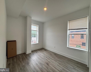 328 Mill Street - Photo Thumbnail 8