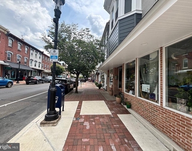 328 Mill Street - Photo Thumbnail 4