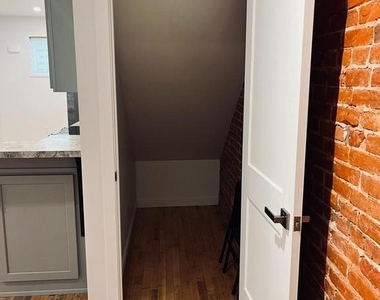 1209 Penn Ave - Photo Thumbnail 7