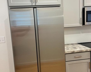 1209 Penn Ave - Photo Thumbnail 5