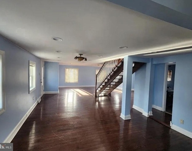 42 Tilbury Road - Photo Thumbnail 5