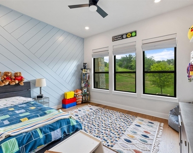 1293 Gato Del Sol Ave - Photo Thumbnail 23