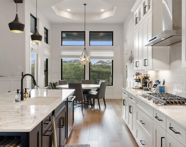 1293 Gato Del Sol Ave - Photo Thumbnail 11