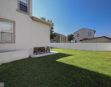 9 E Holly Avenue - Photo Thumbnail 32