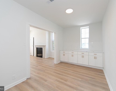 9 E Holly Avenue - Photo Thumbnail 9