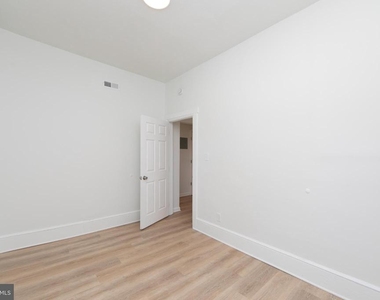 9 E Holly Avenue - Photo Thumbnail 13