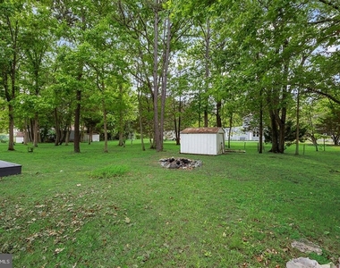 109 6th Ave Avenue - Photo Thumbnail 20