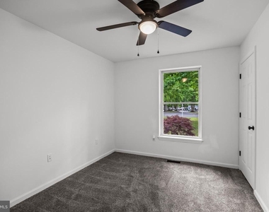 109 6th Ave Avenue - Photo Thumbnail 14