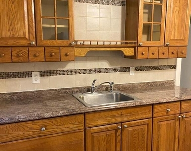 122 E Wayne Terrace - Photo Thumbnail 13