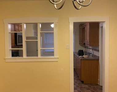 122 E Wayne Terrace - Photo Thumbnail 11
