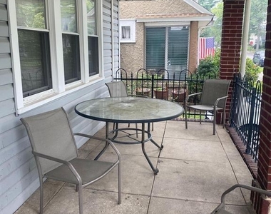 122 E Wayne Terrace - Photo Thumbnail 1