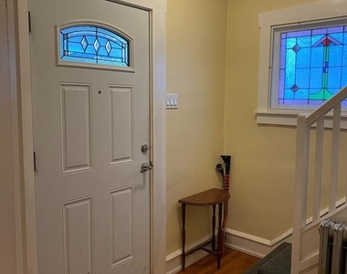 122 E Wayne Terrace - Photo Thumbnail 3