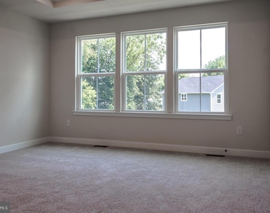 6 Foxwood Dr - Photo Thumbnail 23
