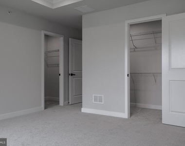 6 Foxwood Dr - Photo Thumbnail 24