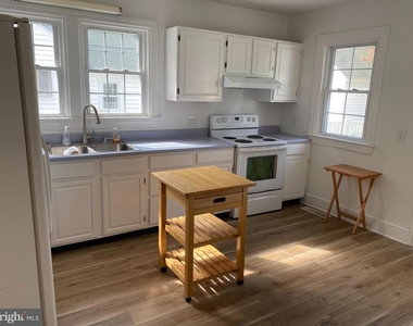 531 S Washington Street - Photo Thumbnail 10