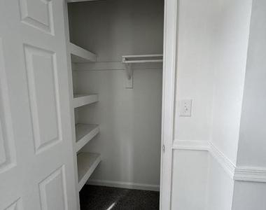 22096 Saint Inigoes Court - Photo Thumbnail 9