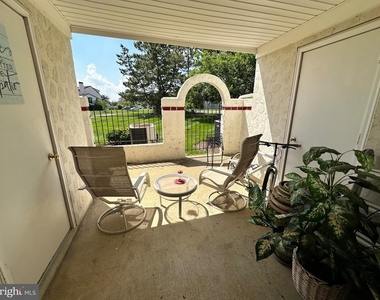 9 Queen Victoria Way - Photo Thumbnail 20