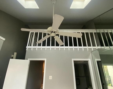 9 Queen Victoria Way - Photo Thumbnail 15
