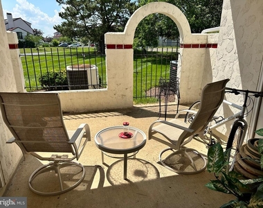 9 Queen Victoria Way - Photo Thumbnail 10