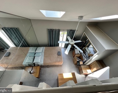 9 Queen Victoria Way - Photo Thumbnail 16