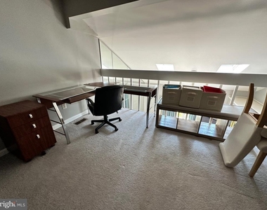 9 Queen Victoria Way - Photo Thumbnail 17
