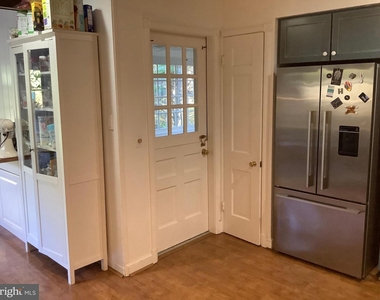 5944 Searl Terrace - Photo Thumbnail 27