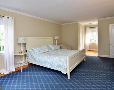 5944 Searl Terrace - Photo Thumbnail 36