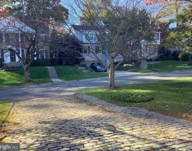 5944 Searl Terrace - Photo Thumbnail 43