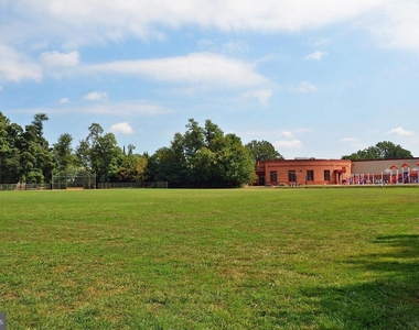 5944 Searl Terrace - Photo Thumbnail 42