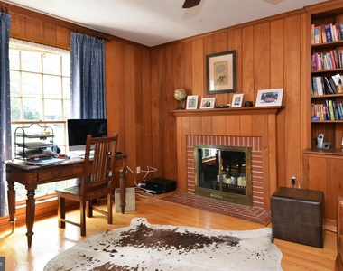 5944 Searl Terrace - Photo Thumbnail 32