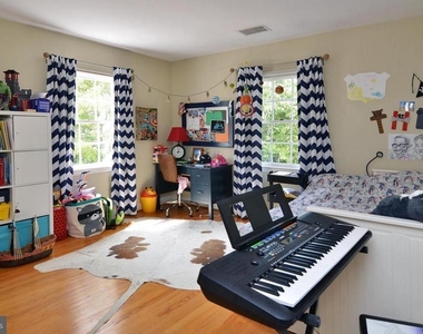 5944 Searl Terrace - Photo Thumbnail 38