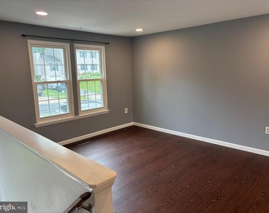 25936 Largo Court - Photo Thumbnail 13
